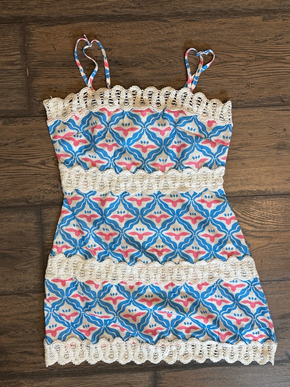 Baby doll Blue and Pink Lace-Trimmed Printed Sundress - Picture 2 of 4
